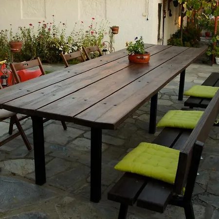 Bardis' Wooden Family Loft House Volos